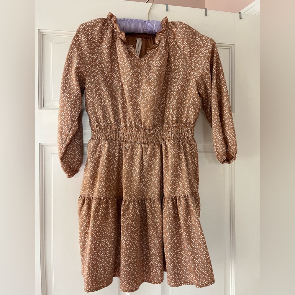 Girls dress